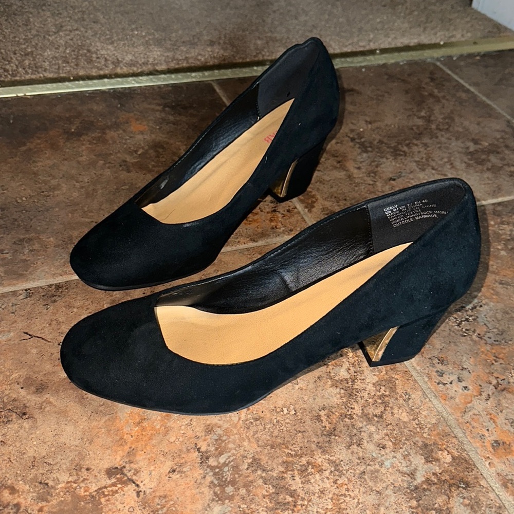 Mary Jane Black heels